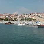 Lejlighed Vacanze Borgo Marina