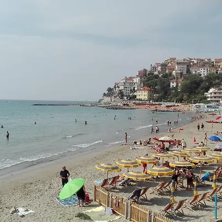 Appartamento Vacanze Borgo Marina