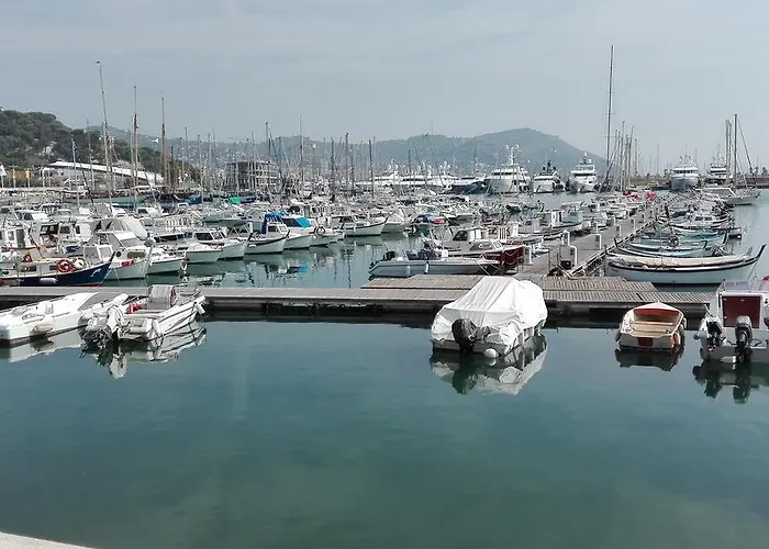 Appartement Vacanze Borgo Marina Imperia