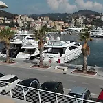Vacanze Borgo Marina Apartment *