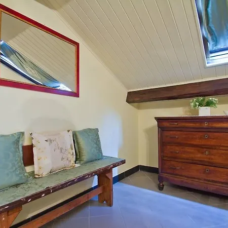 Vacanze Borgo Marina * إمبيريا