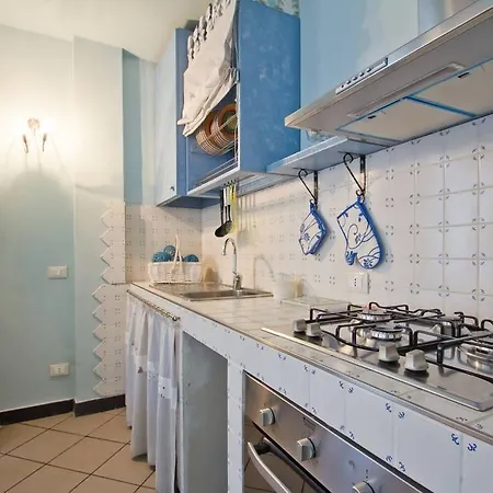 Vacanze Borgo Marina Apartament *