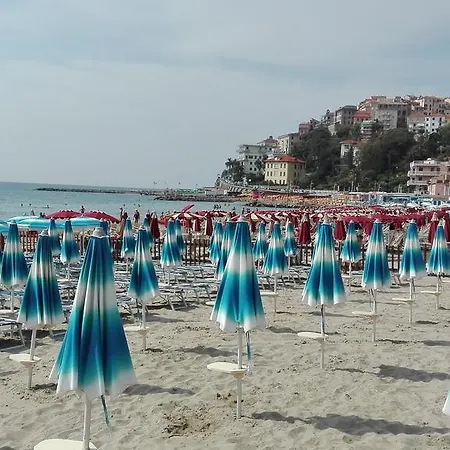Vacanze Borgo Marina Apartament