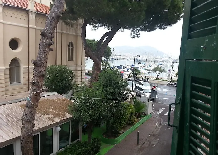 Διαμέρισμα Vacanze Borgo Marina